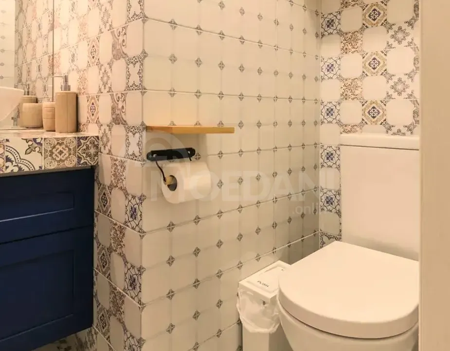 ქირავდება 2 ოთახიანი ბინა 80მ² 1/5 სართ თბილისი - photo 12