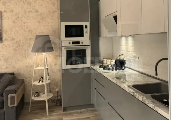 Сдам 2-к. квартиру 45м² 8/9 эт. Тбилиси - изображение 1