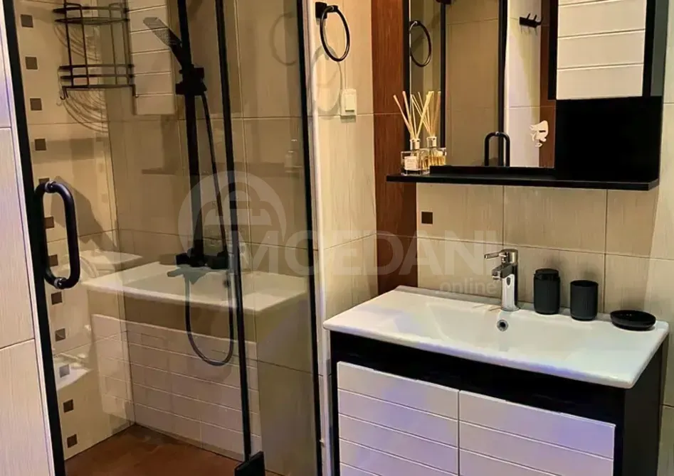 ქირავდება 2 ოთახიანი ბინა 75მ² 6/10 სართ თბილისი - photo 4