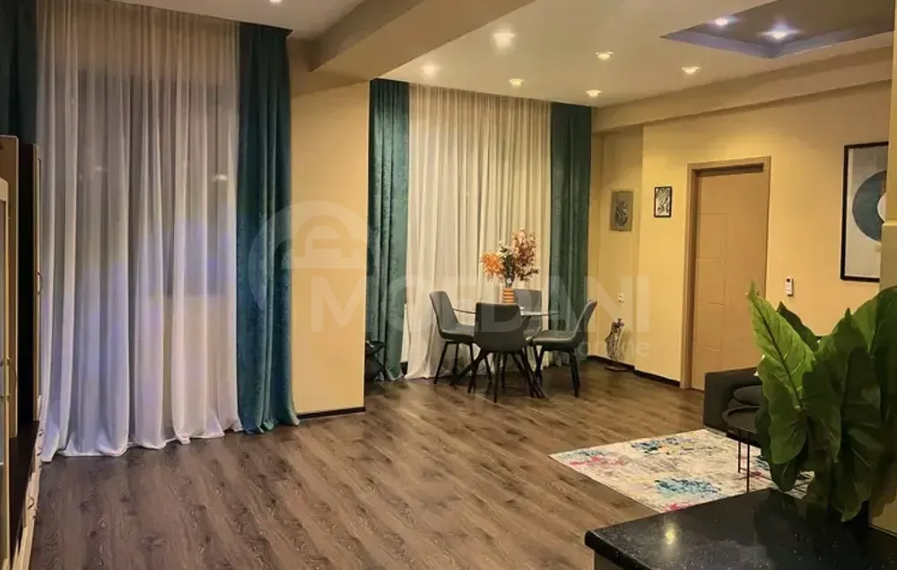 ქირავდება 2 ოთახიანი ბინა 75მ² 6/10 სართ თბილისი - photo 5