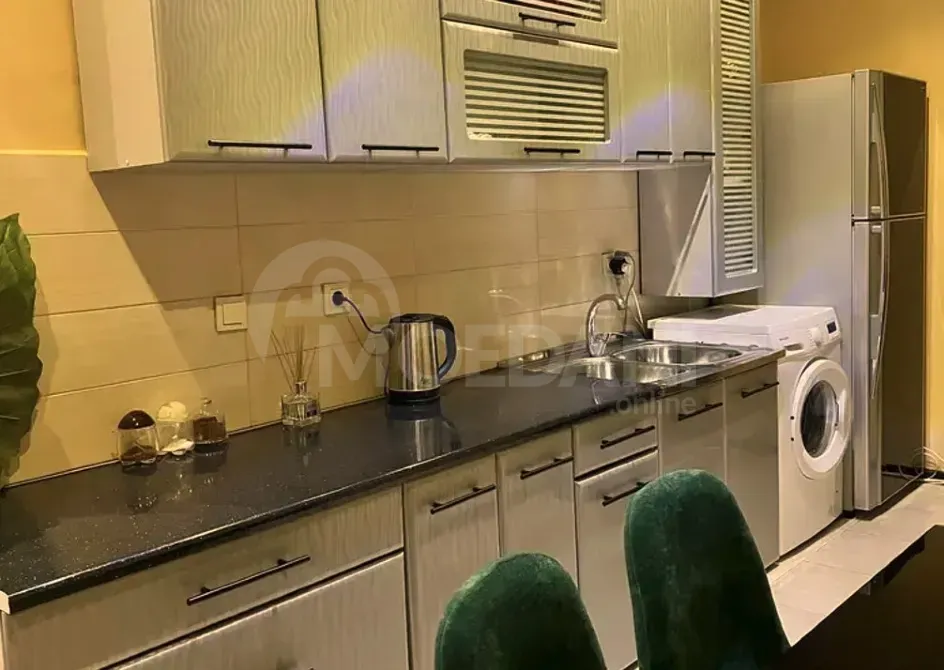 ქირავდება 2 ოთახიანი ბინა 75მ² 6/10 სართ თბილისი - photo 8