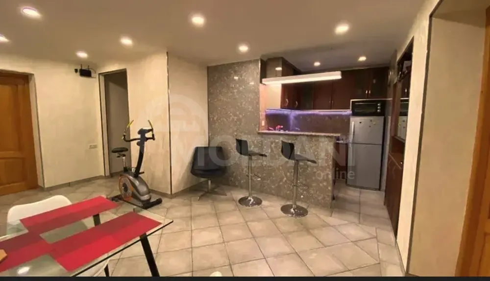 ქირავდება 3 ოთახიანი ბინა 75მ² 9/9 სართ თბილისი - photo 6