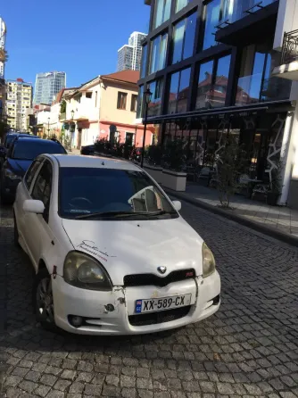 Toyota Vitz 2002 Batumi