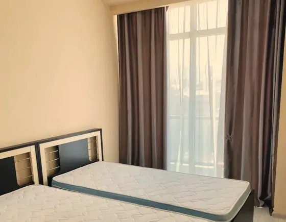 ქირავდება 3 ოთახიანი ბინა 80მ² 13/15 სართ თბილისი