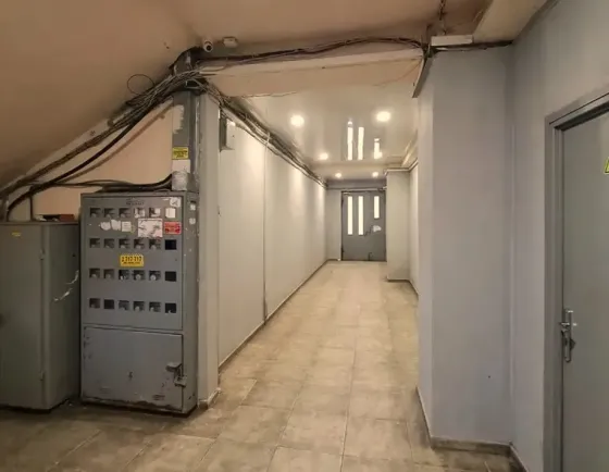 ქირავდება 3 ოთახიანი ბინა 72მ² 12/14 სართ თბილისი