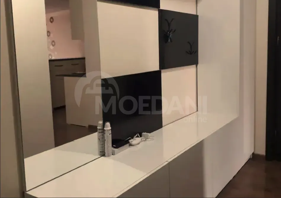 ქირავდება 2 ოთახიანი ბინა 63მ² 5/5 სართ თბილისი - photo 3