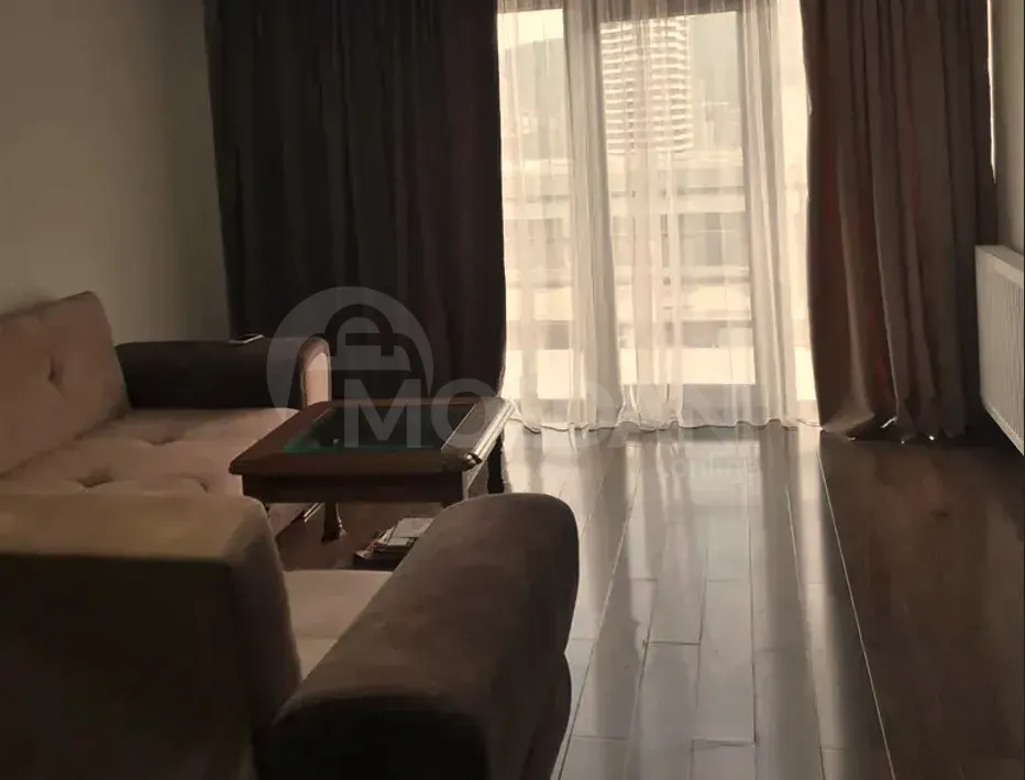 ქირავდება 2 ოთახიანი ბინა 63მ² 5/5 სართ თბილისი - photo 1