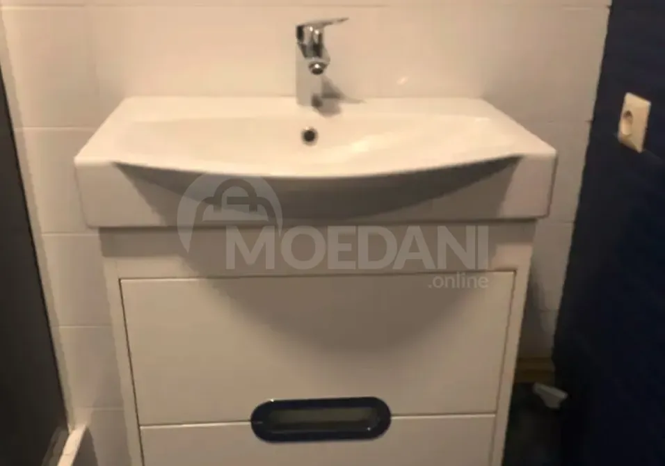 ქირავდება 2 ოთახიანი ბინა 63მ² 5/5 სართ თბილისი - photo 6