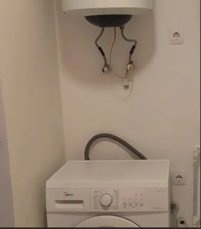 ქირავდება 2 ოთახიანი ბინა 35მ² 1/5 სართ თბილისი