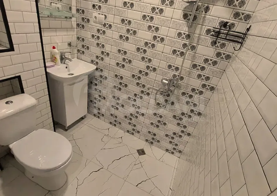 ქირავდება 2 ოთახიანი ბინა 35მ² 1/5 სართ თბილისი - photo 3