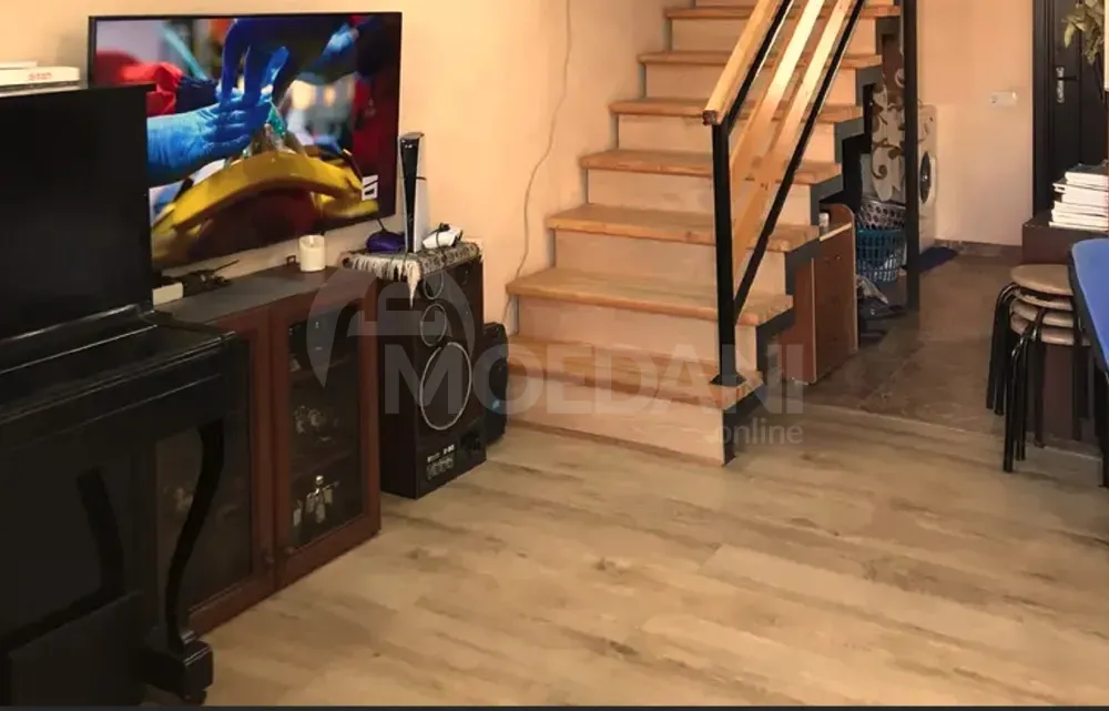 Продам Дом 160м² Тбилиси - изображение 1