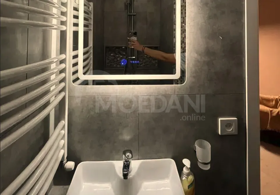 Сдам 2-комн. квартиру 40м² 2/5 эт. Тбилиси - изображение 3