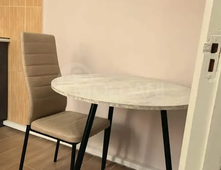 Сдам 1-комн. квартиру 40м² 5/8 эт. Тбилиси - изображение 2