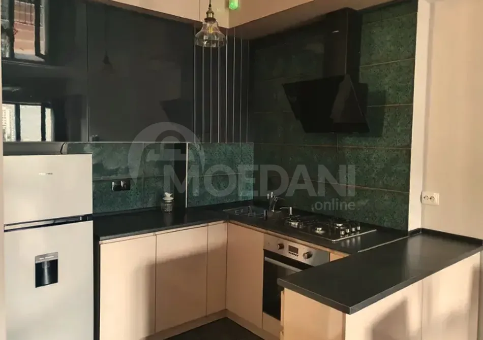 ქირავდება 2 ოთახიანი ბინა 60მ² 14/22 სართ თბილისი - photo 1