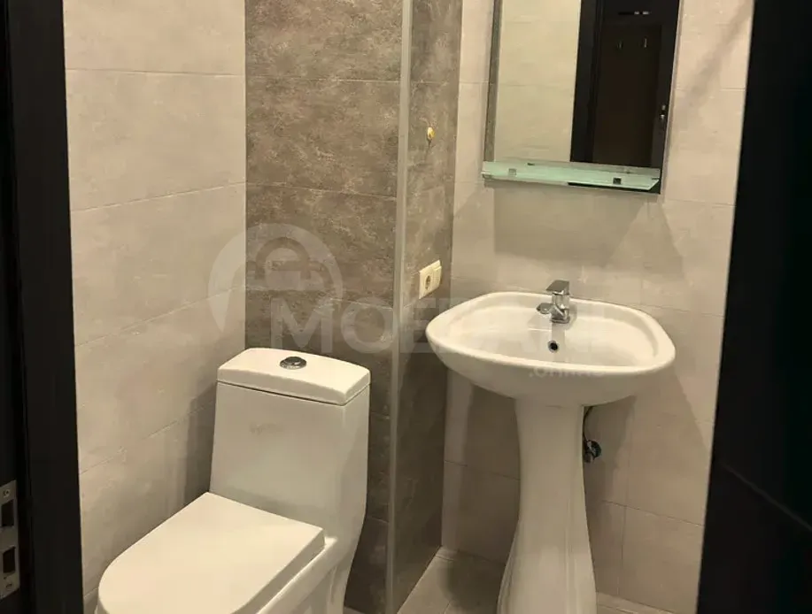 Продам 2-комн. квартиру 45м² 11/12 эт. Тбилиси - изображение 4