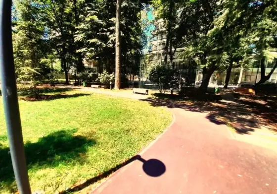 ქირავდება 2 ოთახიანი ბინა 50მ² 2/23 სართ თბილისი