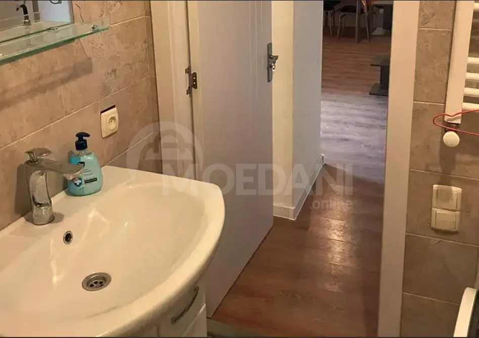 ქირავდება 2 ოთახიანი ბინა 55მ² 8/8 სართ თბილისი - photo 4