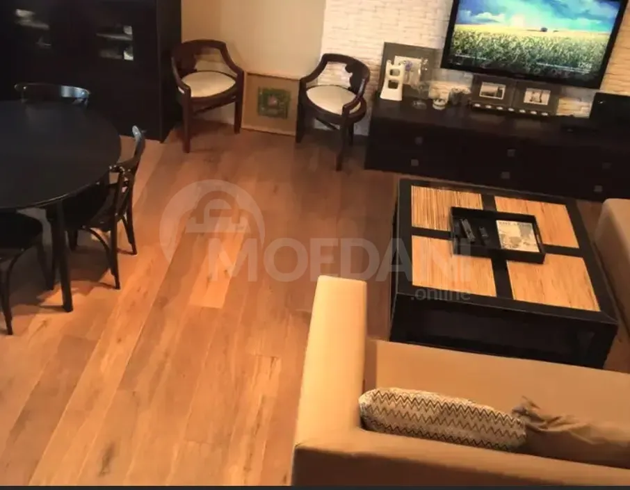 Apartments For Rent three-room 85м² 5/5 floor Tbilisi - photo 2