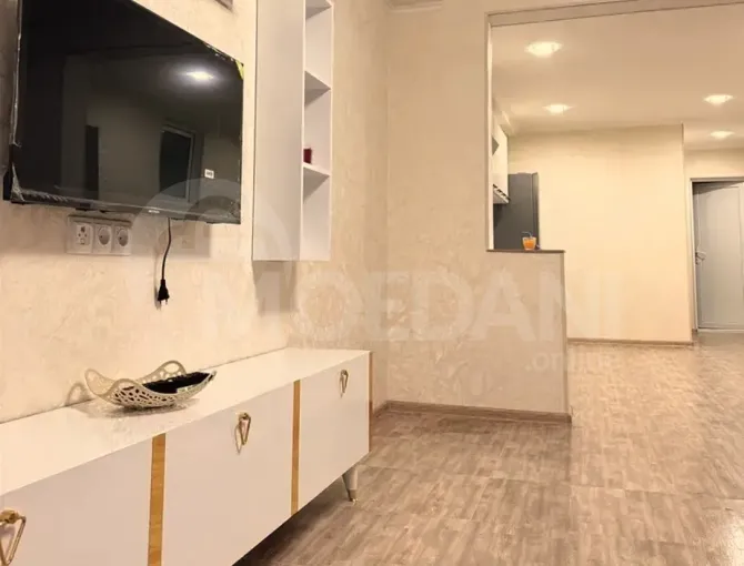 Сдам 3-к. квартиру 80м² 2/5 эт. Тбилиси - изображение 2