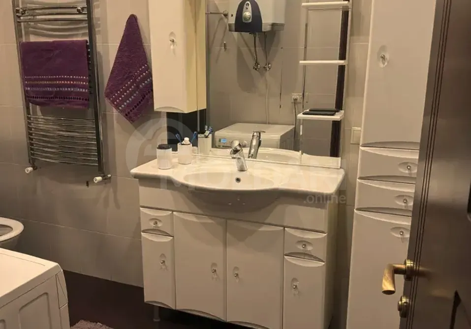 ქირავდება 4 ოთახიანი ბინა 150მ² 5/9 სართ თბილისი - photo 3