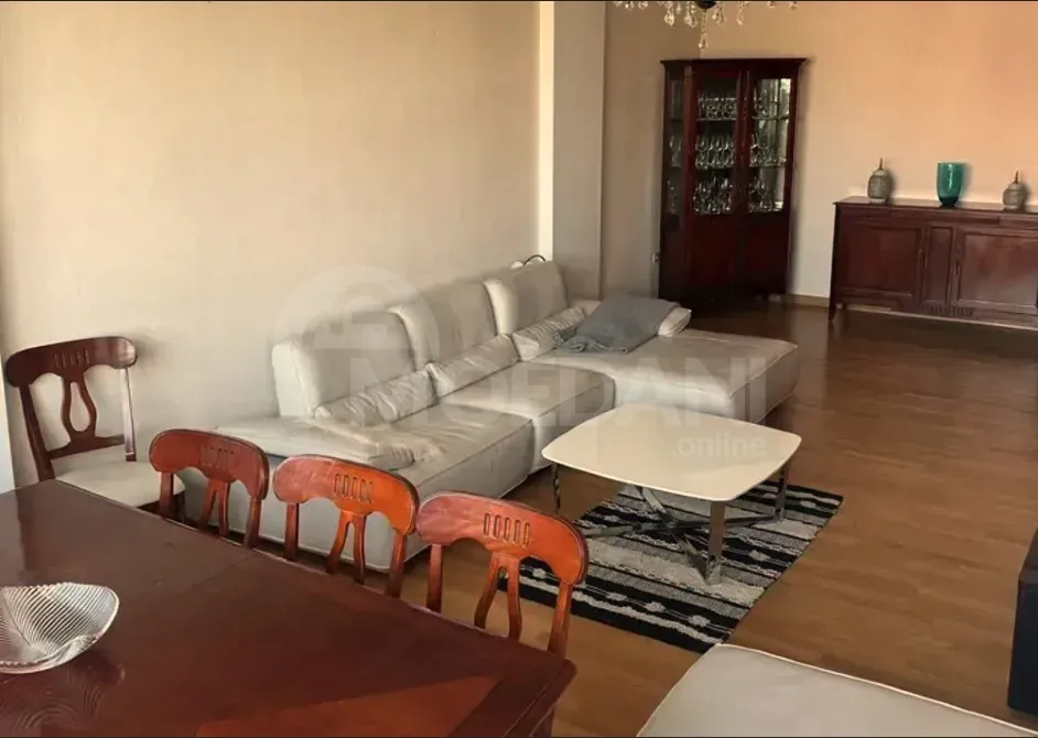 ქირავდება 4 ოთახიანი ბინა 150მ² 5/9 სართ თბილისი - photo 4