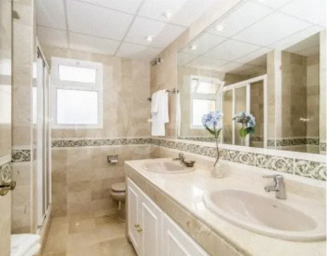 ქირავდება 3 ოთახიანი ბინა 92მ² 2/16 სართ თბილისი - photo 4