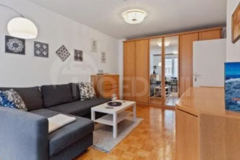 ქირავდება 3 ოთახიანი ბინა 115მ² 5/10 სართ თბილისი - photo 1