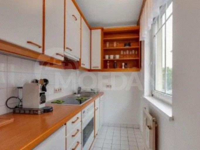 ქირავდება 3 ოთახიანი ბინა 115მ² 5/10 სართ თბილისი - photo 2