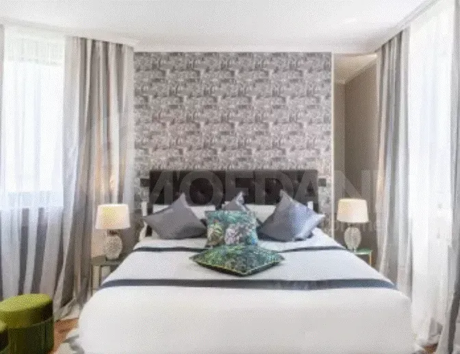 ქირავდება 3 ოთახიანი ბინა 150მ² 5/16 სართ თბილისი - photo 1