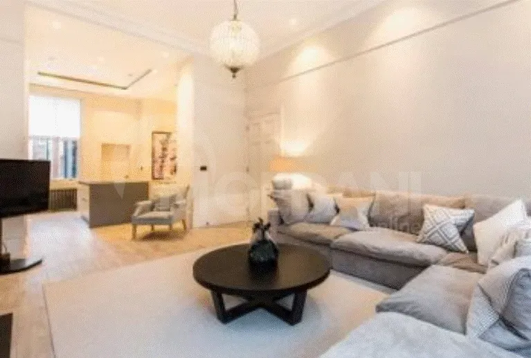 ქირავდება 5 ოთახიანი ბინა 248მ² 6/11 სართ თბილისი - photo 1