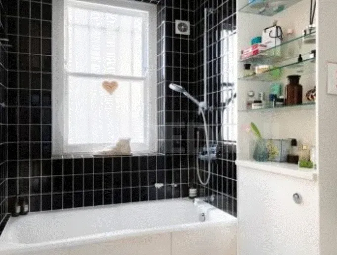 ქირავდება 4 ოთახიანი ბინა 155მ² 5/11 სართ თბილისი - photo 6