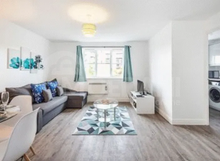 ქირავდება 4 ოთახიანი ბინა 138მ² 5/14 სართ თბილისი - photo 3