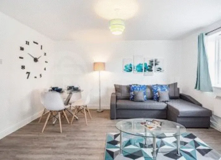 ქირავდება 4 ოთახიანი ბინა 138მ² 5/14 სართ თბილისი - photo 1