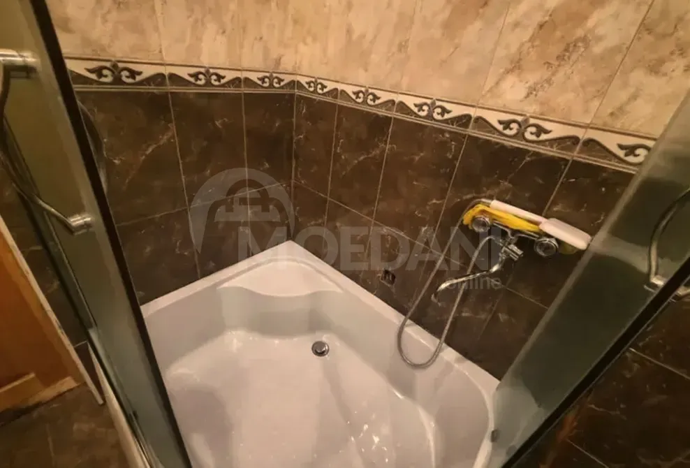 Apartments For Rent three-room 85м² 8/14 floor Tbilisi - photo 8