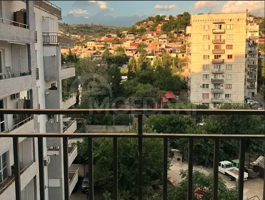 ქირავდება 3 ოთახიანი ბინა 700მ² 6/8 სართ თბილისი - photo 2