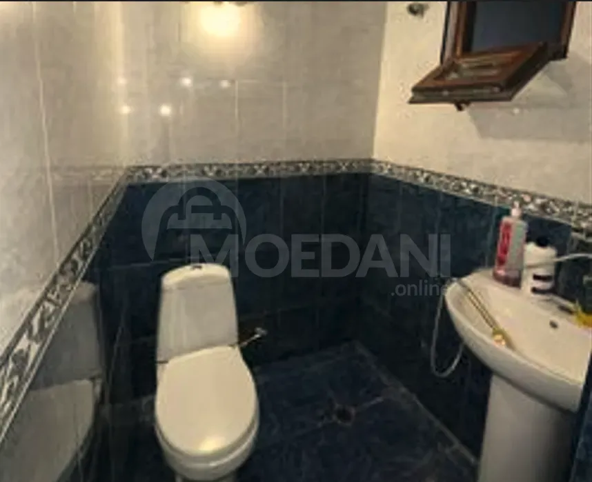 Сдам 1-комн. квартиру 33м² 1/2 эт. Тбилиси - изображение 3