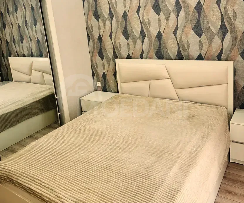 ქირავდება 2 ოთახიანი ბინა 45მ² 10/18 სართ თბილისი - photo 10