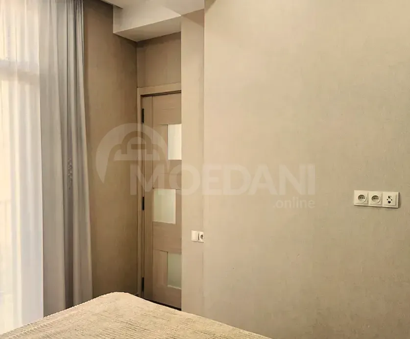 ქირავდება 2 ოთახიანი ბინა 45მ² 10/18 სართ თბილისი - photo 8