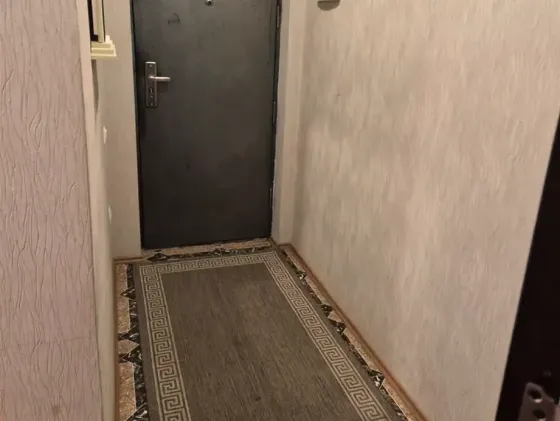 ქირავდება 3 ოთახიანი ბინა 62მ² 13/22 სართ თბილისი