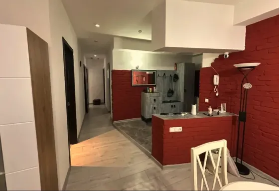 ქირავდება 3 ოთახიანი ბინა 110მ² 9/14 სართ თბილისი