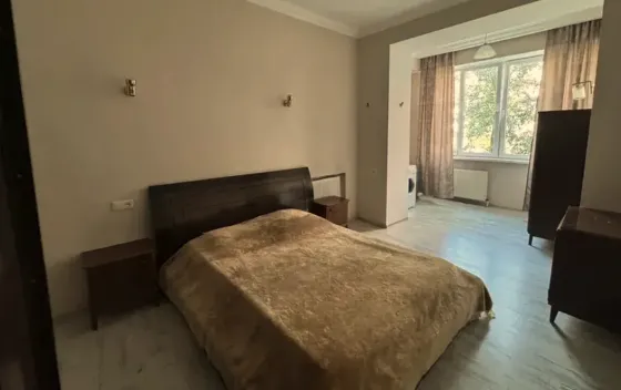 Apartments For Rent two-room 70м² 1/4 floor Tbilisi