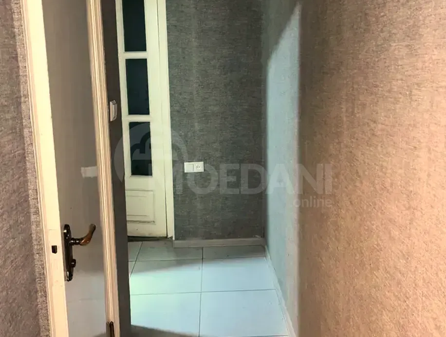 ქირავდება 3 ოთახიანი ბინა 100მ² 1/5 სართ თბილისი - photo 8