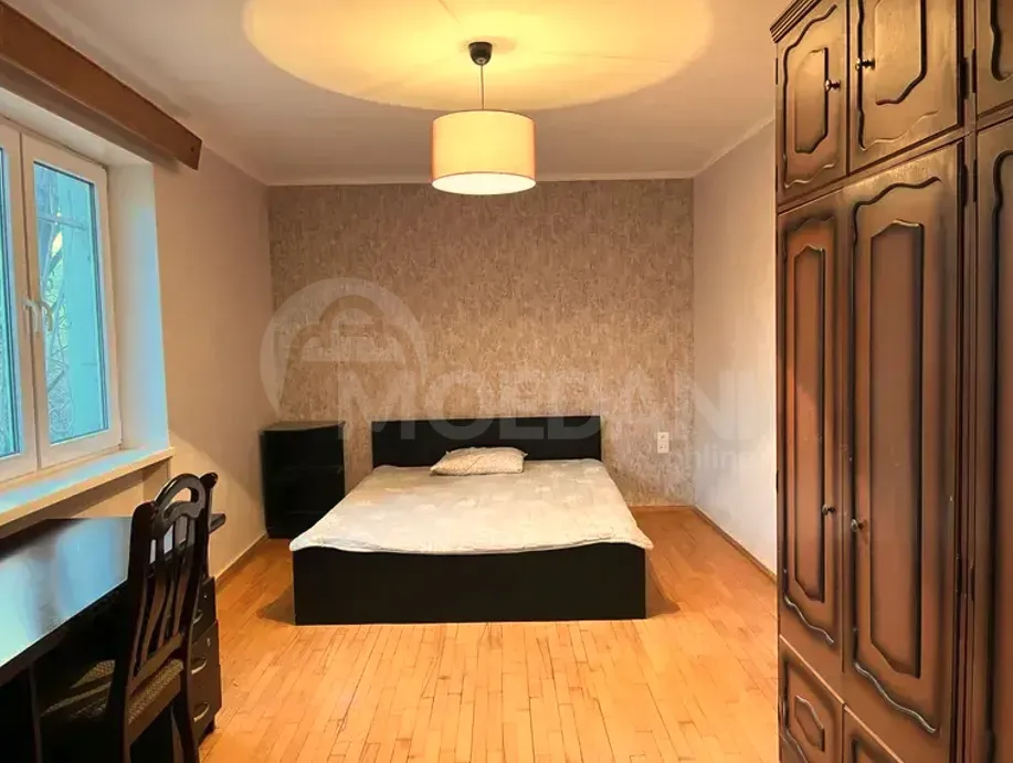 ქირავდება 3 ოთახიანი ბინა 100მ² 1/5 სართ თბილისი - photo 1