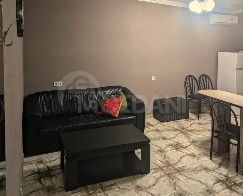 ქირავდება 2 ოთახიანი ბინა 40მ² 6/6 სართ თბილისი - photo 9