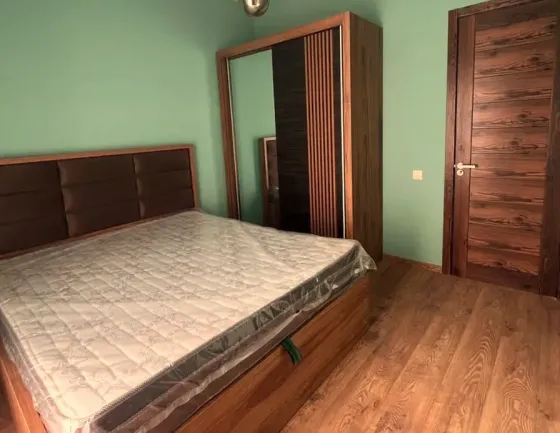 ქირავდება 2 ოთახიანი ბინა 50მ² 5/15 სართ თბილისი