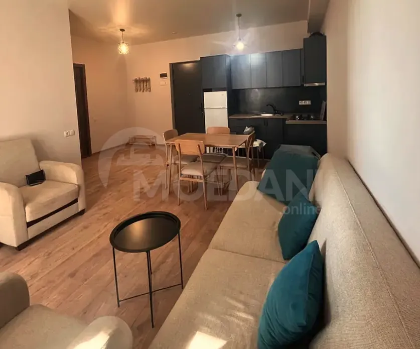 ქირავდება 2 ოთახიანი ბინა 50მ² 5/15 სართ თბილისი - photo 1