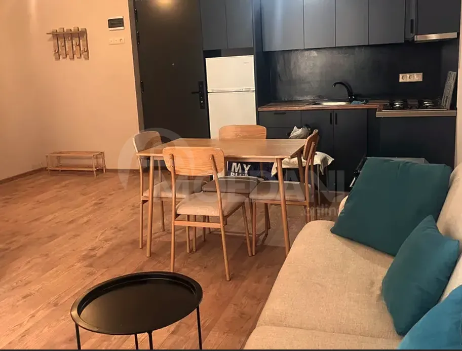 ქირავდება 2 ოთახიანი ბინა 50მ² 5/15 სართ თბილისი - photo 5