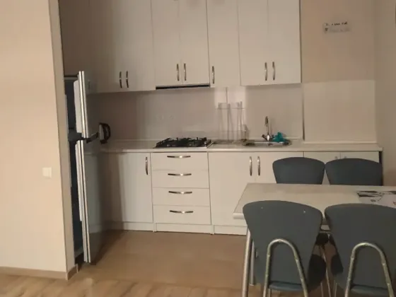 ქირავდება 3 ოთახიანი ბინა 75მ² 3/14 სართ თბილისი