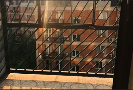 ქირავდება 3 ოთახიანი ბინა 80მ² 8/15 სართ თბილისი