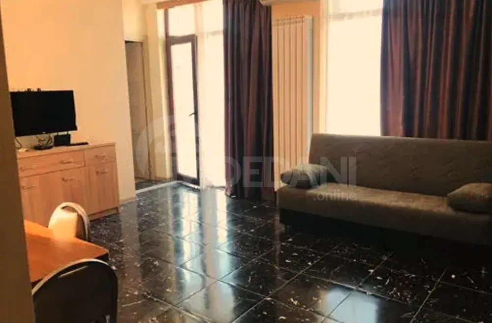 ქირავდება 3 ოთახიანი ბინა 80მ² 8/15 სართ თბილისი - photo 1